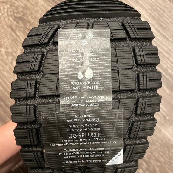 NWT UGG YOSE PUFF WATERPROOF WINTER SNOW ANKLE BOOTS - Picture 5 of 10